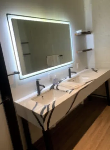 424 Gold Way-Apt 402, 2 Bed/1Bath 424金路公寓402，2室1衞