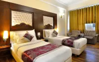 Hotel Solitaire Chandigarh - 10 Mins from Railway Station Hotels in Mani Majra