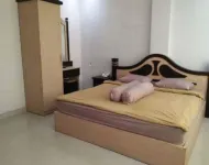 Happy Inn Hotel Hotels in Kambu