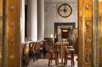 The Liberty Trust Hotel di Roanoke
