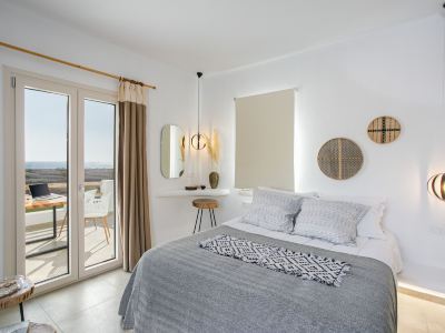 Naxos Earth Suites
