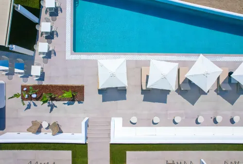 Narciso Luxury Suites - Hot Tub