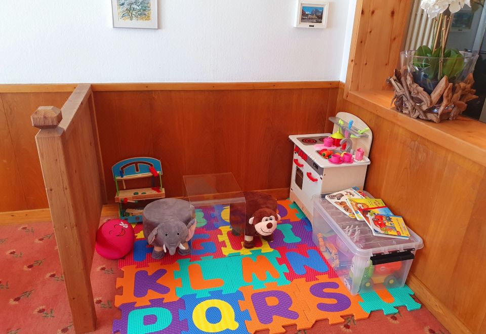 그린델발트 호텔 내부 1