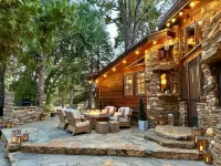 Stone House I Thoughtful Nature Stay Near Yosemite - 4-Star