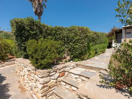 Elena's Traditional DreamHouse