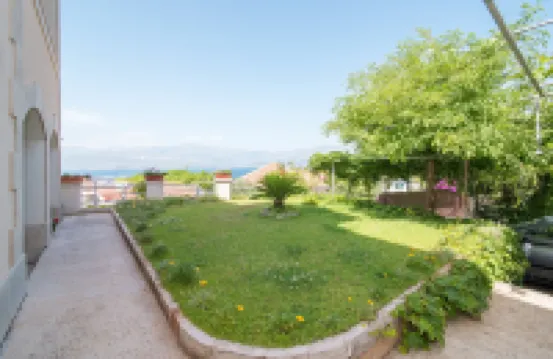 Apartments Ana & Bogdan