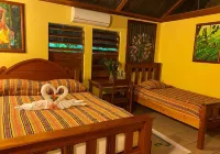 Crystal Paradise Resort Hotel di San Ignacio