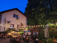 펜션 부온 구스토 시비우 - 오토바이 친화적 성 삼위일체 성당 주변 호텔