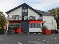 Hotel Ari Các khách sạn ở Kindsbach