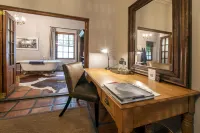 Avondrood Guest House by the Oyster Collection Отели в г. Фрэншек