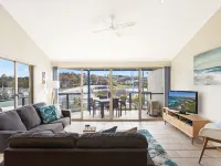 Sails Luxury Apartments Merimbula Hotels in Merimbula