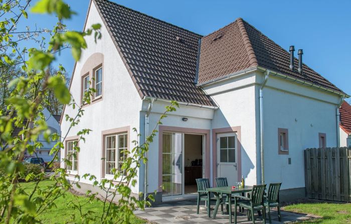 Villa in Germany with Sauna & Bubble Bath
