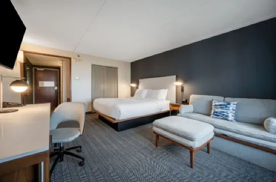 哥倫布機場萬怡酒店