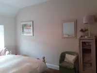 Bees Townhouse- Cupar Hotels in Cupar