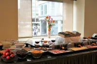 Hotel Offenbacher Hof - breakfast