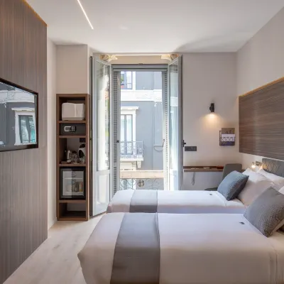 Aiello Hotels - Centrale Hotels near Zara Station