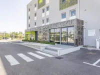 B&B Hotel Saint-Martin-De-Crau Alpilles Camargue Hotels in Saint-Martin-de-Crau