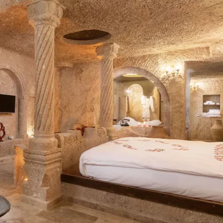 Kayata Cave Suites