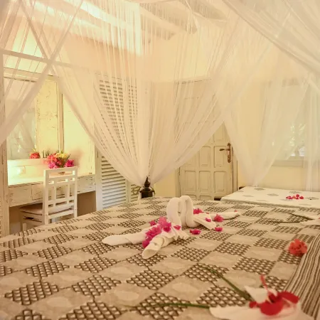 Lions' Luxury Eco Resort & Spa