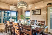 Hummingbird Hill Vista- Pool HotTub View