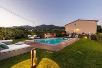 Fattoria Camigliano, Luxury Farmhouse with Pool Inside a Wine Estate -  Ferienhäuser