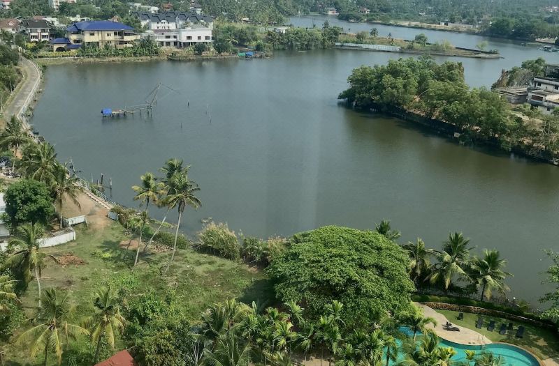 Crowne Plaza Kochi by IHG photo 2