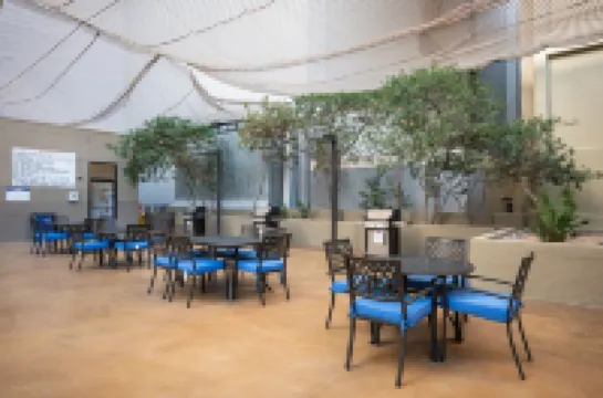 ストリップで一緒に滞在 - 快適なベッド6つ付きビュー！ のホテル