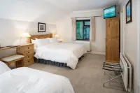 Woodside Lodge Accommodation Hotels in Mayo