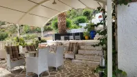 Studio Quiet and Peaceful and Very Relaxing with Kitchen, Shared Pool and AC Hotels in Piskopiano