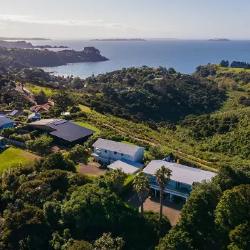 Palm Ridge - Near Onetangi & Palm Beach Отели в г. Уэйхек Айленд
