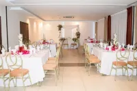 Hotel Latitud 15 فنادق في سان بيدرو سولا