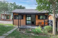 Wecamp Pirineos Hotels in Labuerda