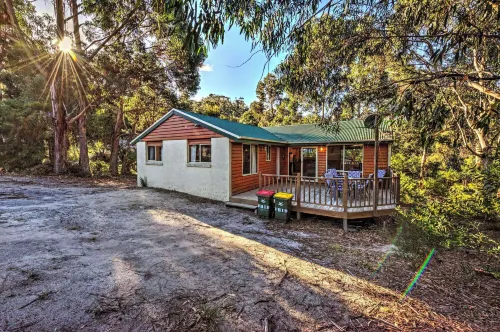 Freycinet Hideaway Hotels in Coles Bay
