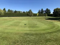 Riverlands Holiday Park Hotels in Woodend