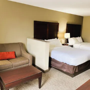 Days Inn & Suites by Wyndham Manheim Lebanon Отели в г. Рафо Тауншип