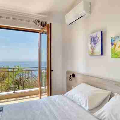 海景別墅Lavanda帶游泳池 Rooms