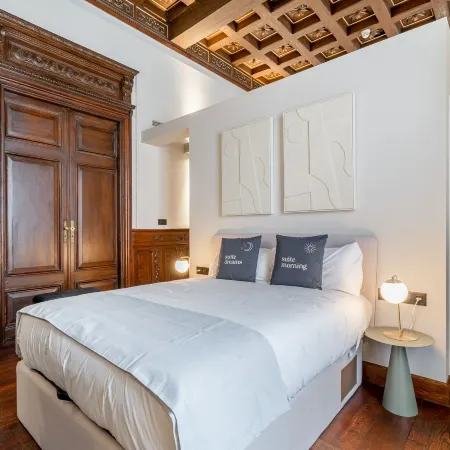 Limehome Vitoria Palacio de Los Álava-Velasco