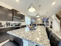 Family-Friendly Retreat W Pool & Hot Tub Hotels in Davenport