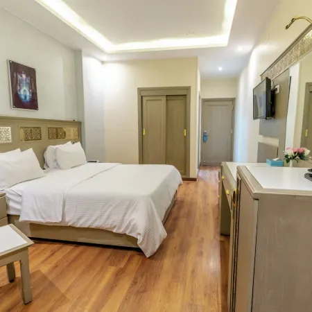 Lotus Luxor Hotel