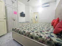 Abode Homestay Hotel di 
