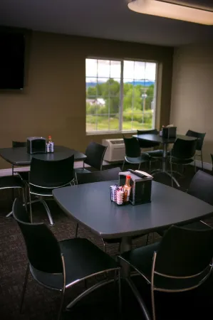 High Country Suites Отели в г. Пайндейл