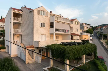 Apartments Villa Dubrovnik Отели в г. Чилипи