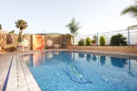 Gite Karima - Pools