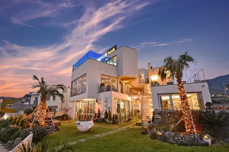Seogwipo Dawa Pool Villa Pension