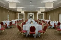 Hilton St. Louis-Airport Các khách sạn ở Berkeley