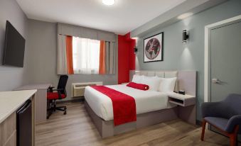 Ramada by Wyndham West Edmonton Hotel & Suites