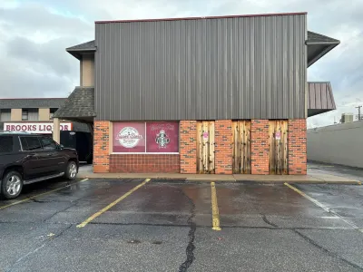 Cozy Corner RetreatNo Cleaning Fee! Hotels in 