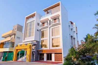 Treebo SV Residency, Vellore Отели рядом с достопримечательностью «Технологический институт Веллуру»