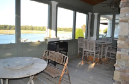 Family-friendly, Pier On Intercoastal Waterway, Large Screened-in Porch