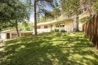 Quiet and Peaceful Retreat in Spectacular Cleghorn Canyon فنادق في 